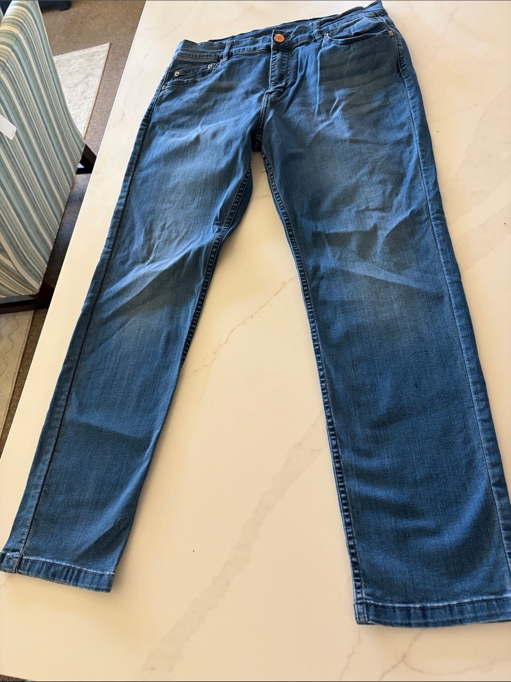 Straight Fit Men's Denim Jeans in Medium Blue